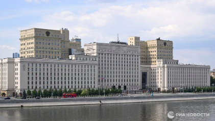 乌克兰基辅军事学院招生？中国网友：“毙”业后包送回国吗？