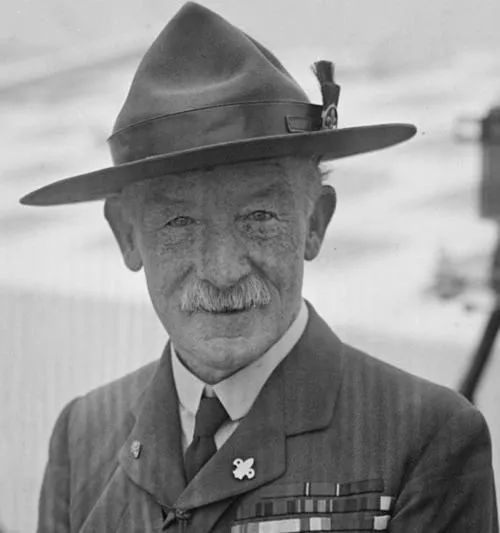 7天水弹兵，一生战友情，来时孤勇者，回时特种兵！军事夏令营突然火了？