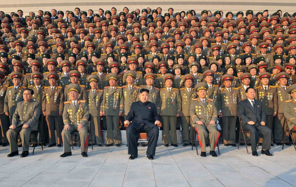 朝鲜的黑客帝国？朝鲜阅兵式上的黑衣人部队，到底什么来头？
