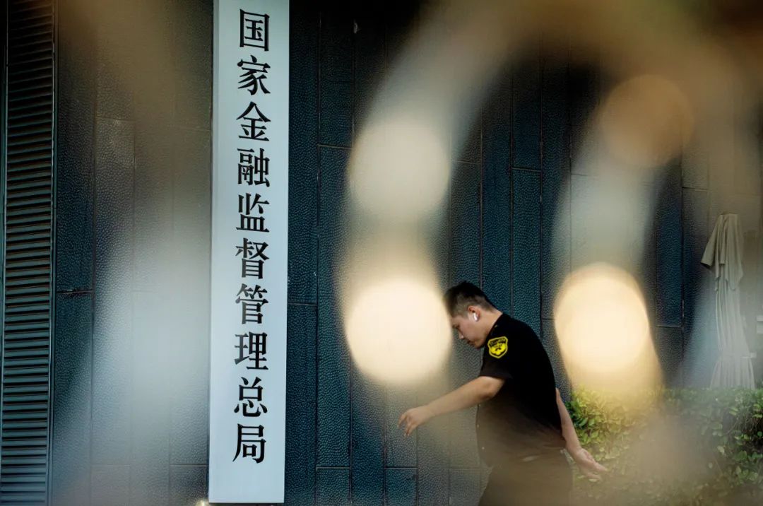 起底职业化“债闹”：榨干负债人最后一丝剩余价值