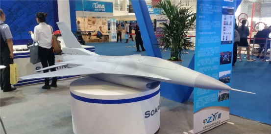 山东钓鱼佬钓到一架间谍飞机？其实是中国某新型高速隐身靶机！