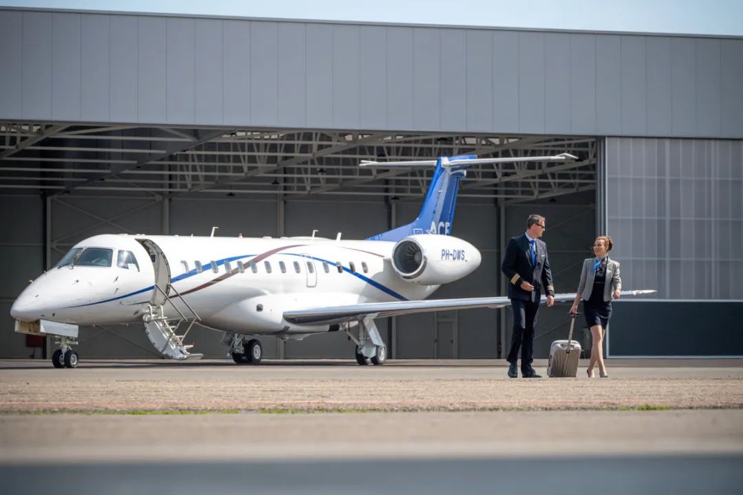 俄罗斯面临“内战”风险！瓦格纳老板坠机死亡暗流涌动，普京早已指定接班人！