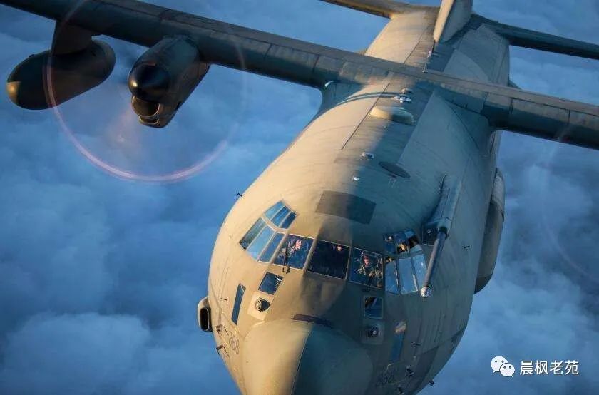 C-130上舰的故事