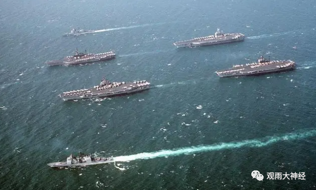 美国海军真相：锈迹下的无底深渊