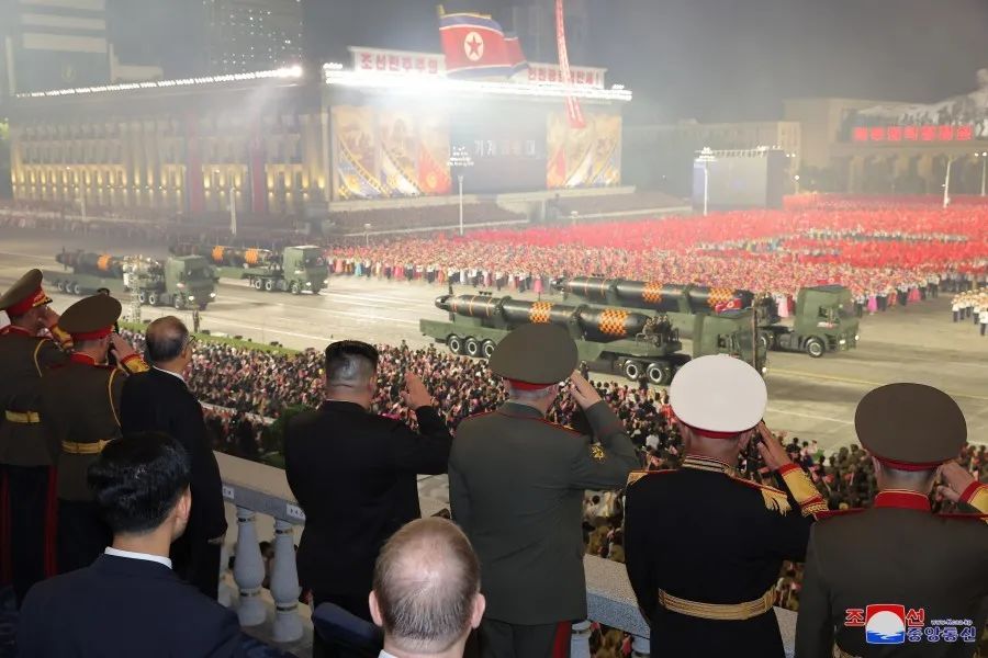 大打核战争！朝鲜海军宣布正式具备核力量！金正恩为美日韩都准备了哪些“狠招”？