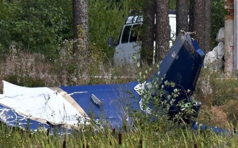 事发三天后，普里戈任坠机事故调查有哪些进展？