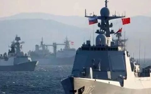 美国翻脸派兵杀来，中俄冲进北美，11舰对美军4舰，好戏在后面