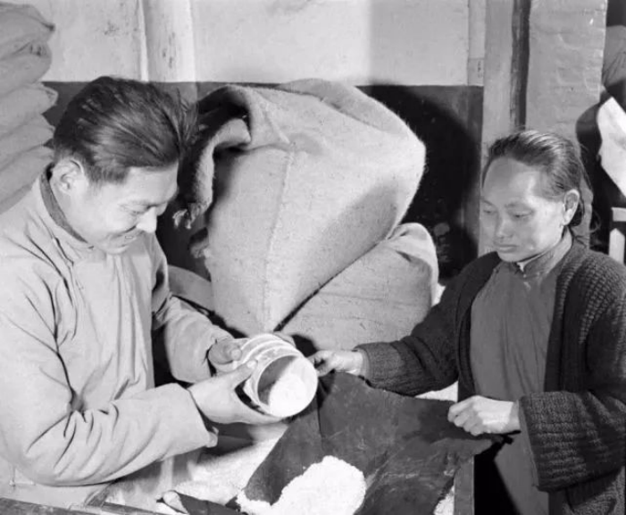 俄罗斯快没钱了