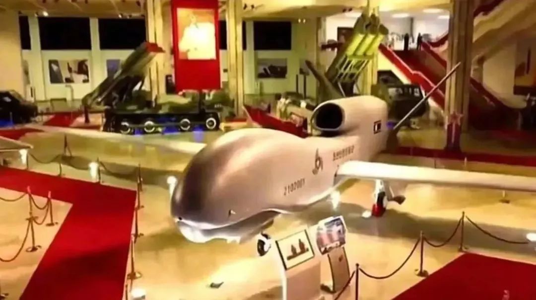 前哨站｜朝鲜版“全球鹰”无人机亮相 技术谁给的？