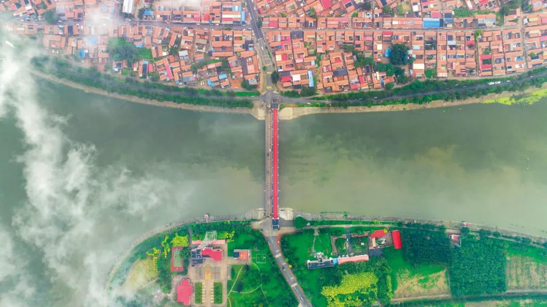 华北暴雨警示录：如何应对下一次洪水？