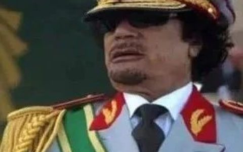 淹死近两万人，西方管杀不管埋