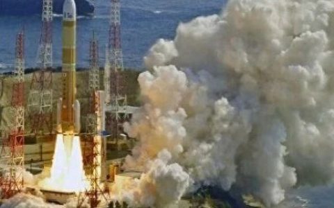 日本宣布，火箭发射失败是因为中国的干扰，中国：发射航天武器！