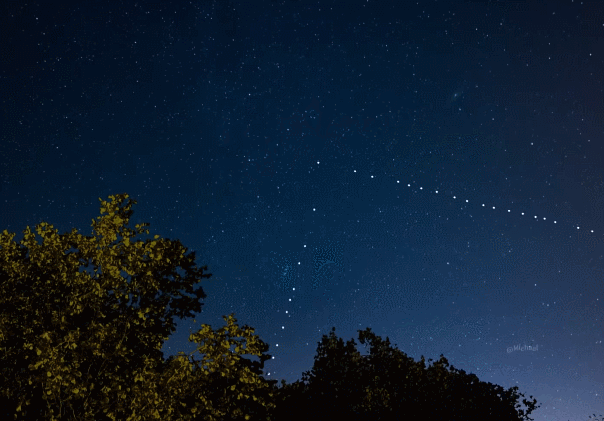 “马斯克关闭星链阻止乌军偷袭俄军”被指叛国？星链真的这么厉害吗？