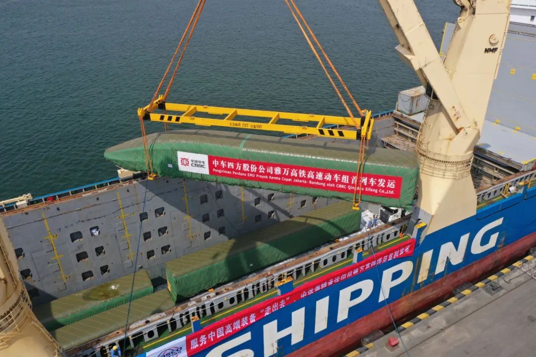 中国建成了东南亚第一条高铁！在此过程中国克服了多少困难？