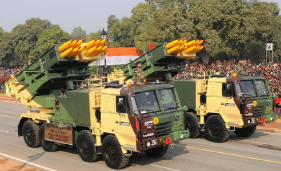 买印度炮备战，结果被暴打？亚美尼亚成了小国生存的反面典型！