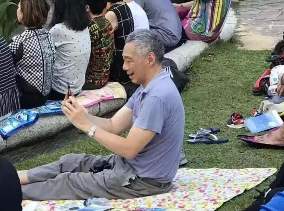 新加坡权力交接，还真的别具一格