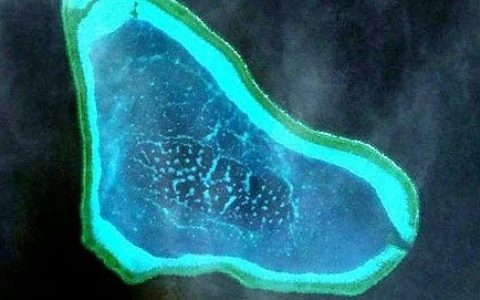 菲律宾擅拆中国海域浮标，要争当成为第二个乌克兰？