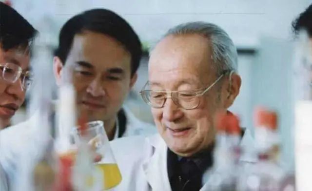 反杀中国锂业？！美探出世上最大锂矿，含金量到底如何？