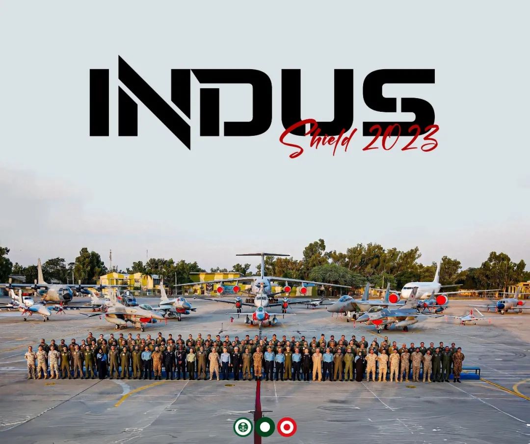 中国武器展示实力的机会来了！14国战机同台竞技，歼-10、枭龙正式迎战北约战机！