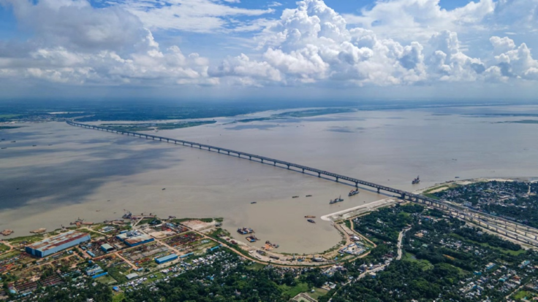 唐驳虎：挑战全球最厚的淤泥，中国工程缝合了一个国家