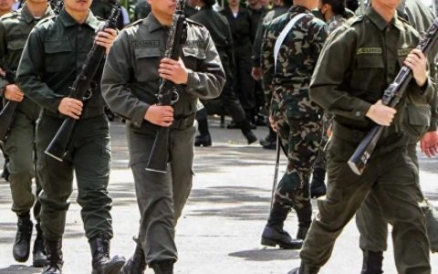 杜特尔特透露机密信息，菲律宾在做战争准备