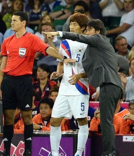 亚运会：韩国运动员的兵役大逃杀