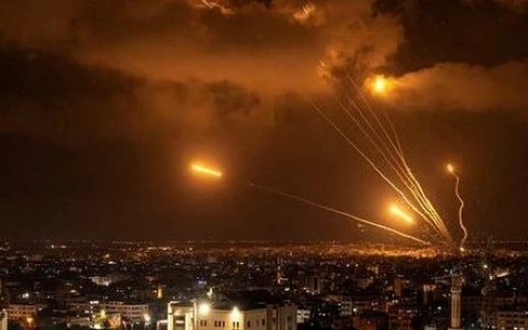 终究难逃“中东宿命”，美国这一次麻烦大了