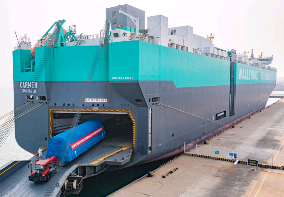 美媒：中国3年新建200艘这种巨舰，麻烦大了