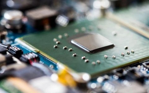 揭开芯片舆论战的“面纱”