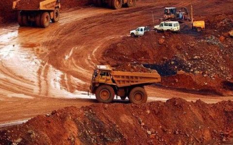 民族主义与工业化发展：印度尼西亚关键矿物禁令的逻辑动因与冲突辨析