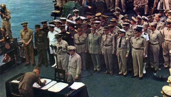 看懂1945年日本为什么输，就知道未来我们怎样才能赢！