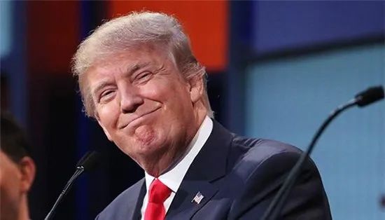 今天，超级黑天鹅飞出