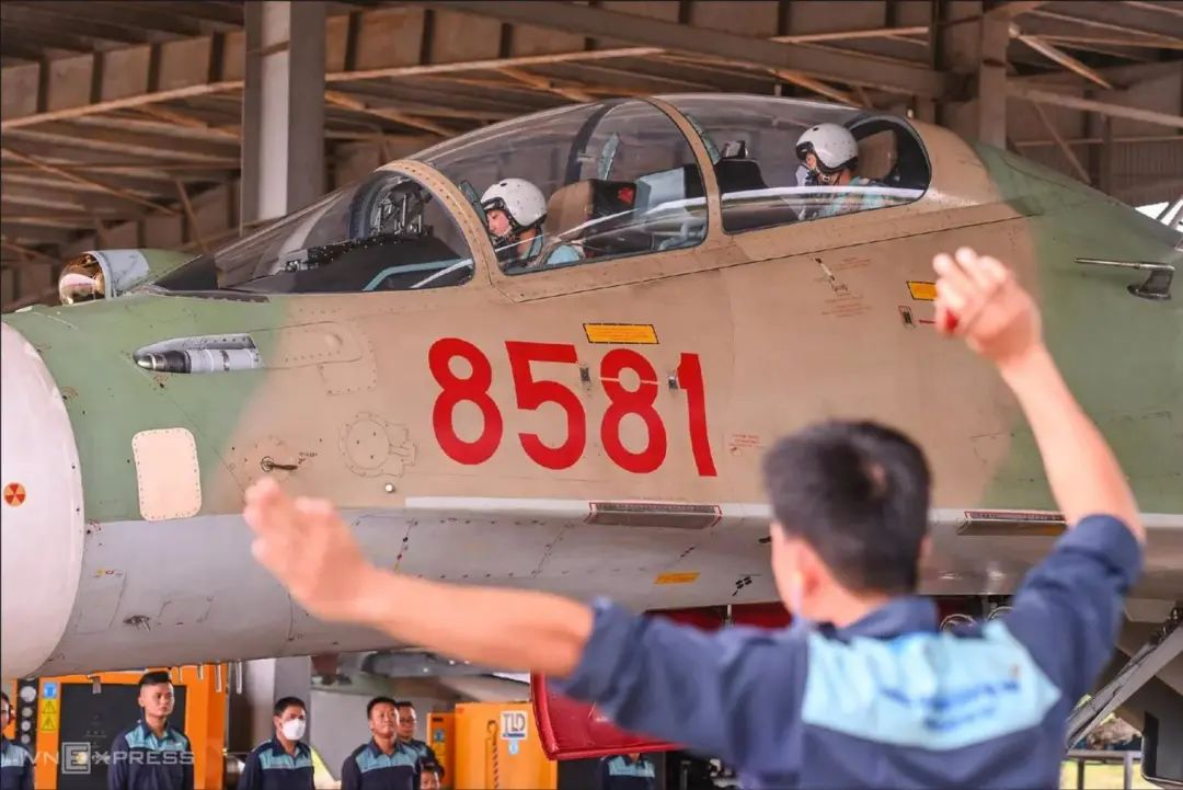 越南空军，凭什么敢号称“东南亚最强”？基本上，中国买啥他买啥