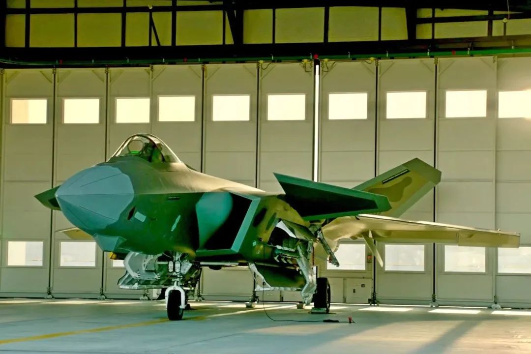 一口大黑锅，向中国头顶飞来！中国霸气反击，直接扣了回去！