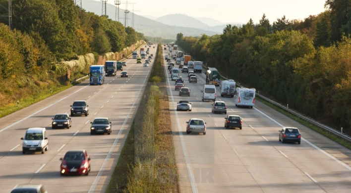为什么德国高速公路“不限速”？
