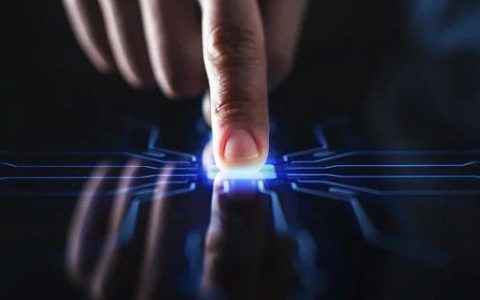 美国封锁高端芯片，还不是最大挑战