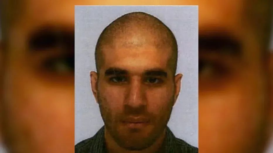 【巴黎】埃菲尔铁塔恐怖袭击1死2伤，德国英国人遭殃，奥运会还办不办了？！