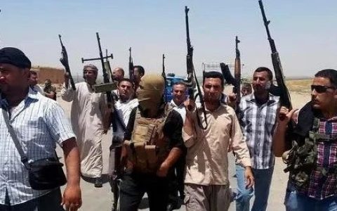 封住红海航线，胡赛武装戳破美帝霸权！