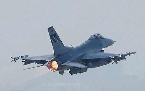 为什么坠机的总是我？