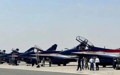 我国航空发动机性能接近美国，歼10C直飞7000公里战略验证！