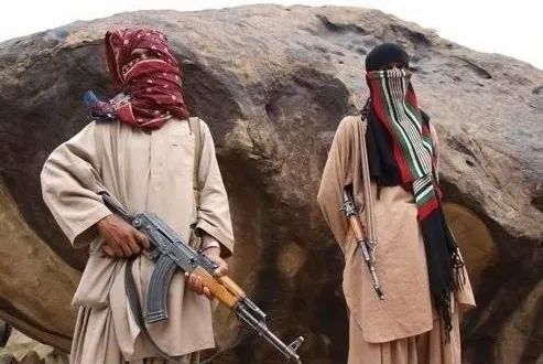 恐怖头目招供，帝国的这层窗户纸终于被捅破了