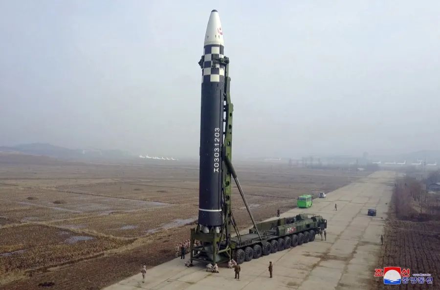 卫星照片曝光！朝鲜正在研制自己的预警机？网友：什么情况？这从哪“捡到图纸”了？
