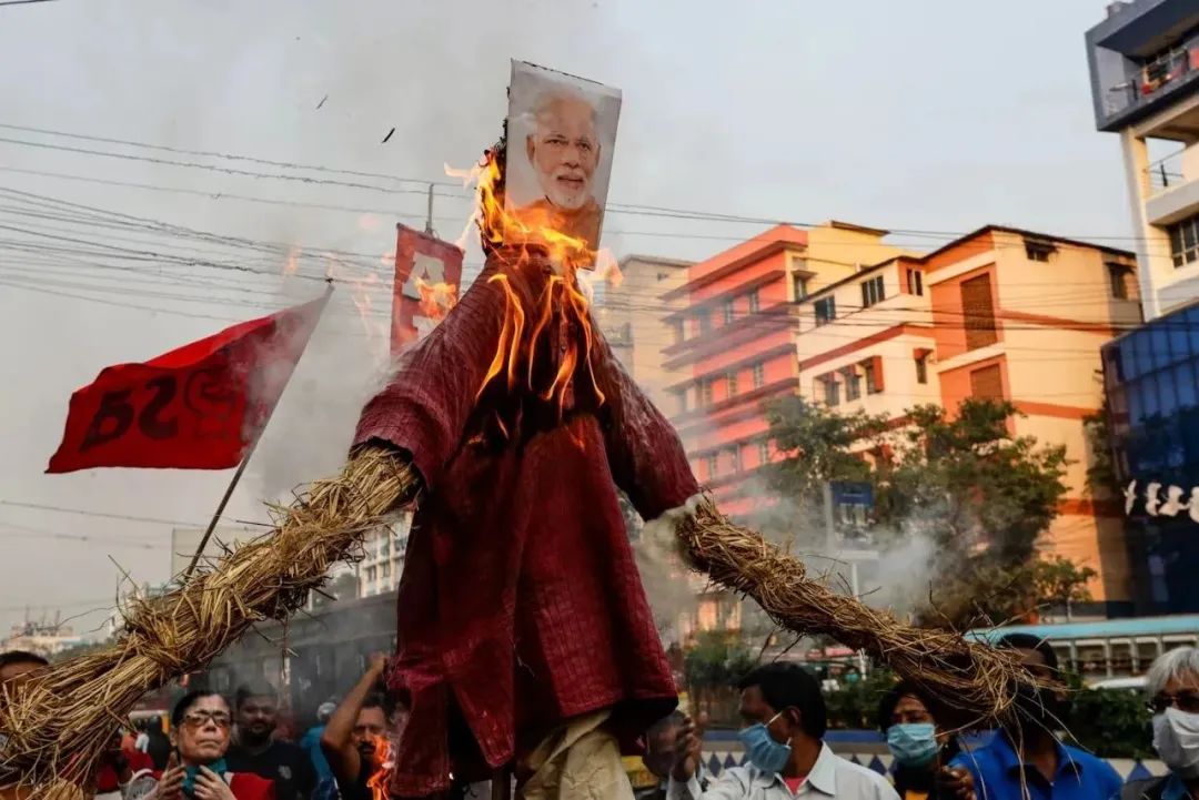 重磅 | 美媒：莫迪政府如何“驯服”美社交媒体？这有何意味？