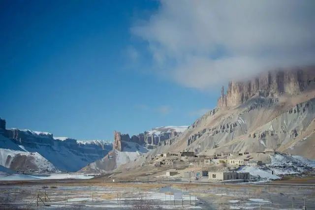 撤军阿富汗，美国全球战略逆转，下一步或将全力推动美元回流