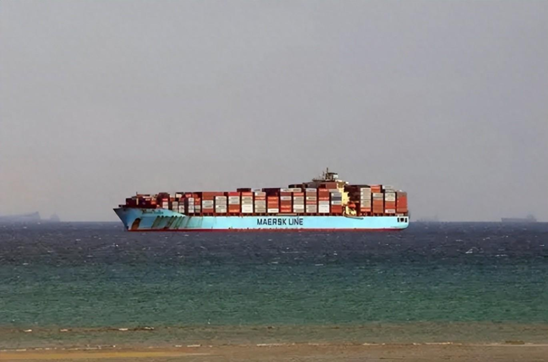 在红海犯了难，美国转身求中国帮忙，中方回应一句话亮了