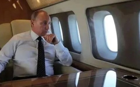 为什么宁可战斗机护航，普京也要去中东？