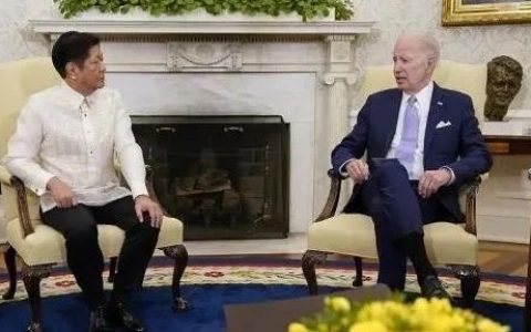 菲律宾 ，一个将仇敌当亲人的炮灰