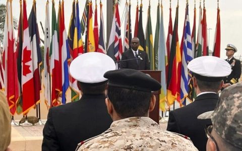 美国振臂一呼，然后尴尬了······