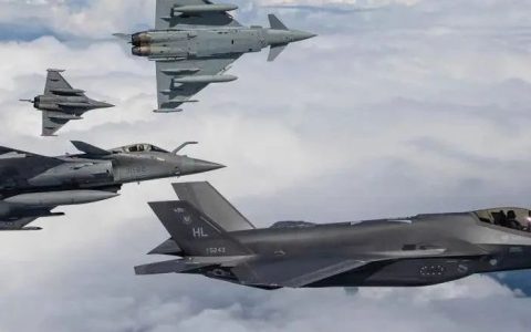 危险：刚刚，北约出手了！