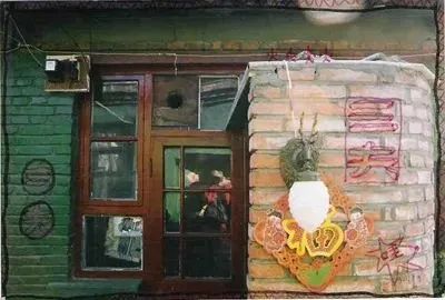 一夜暴涨2亿！连亏5年的户外老大，被哈尔滨救了